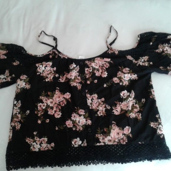 Top - Picture 1 of 3